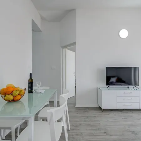Ivan Apartman