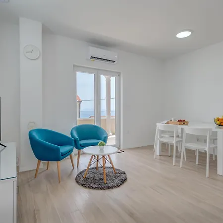Ivan Apartman